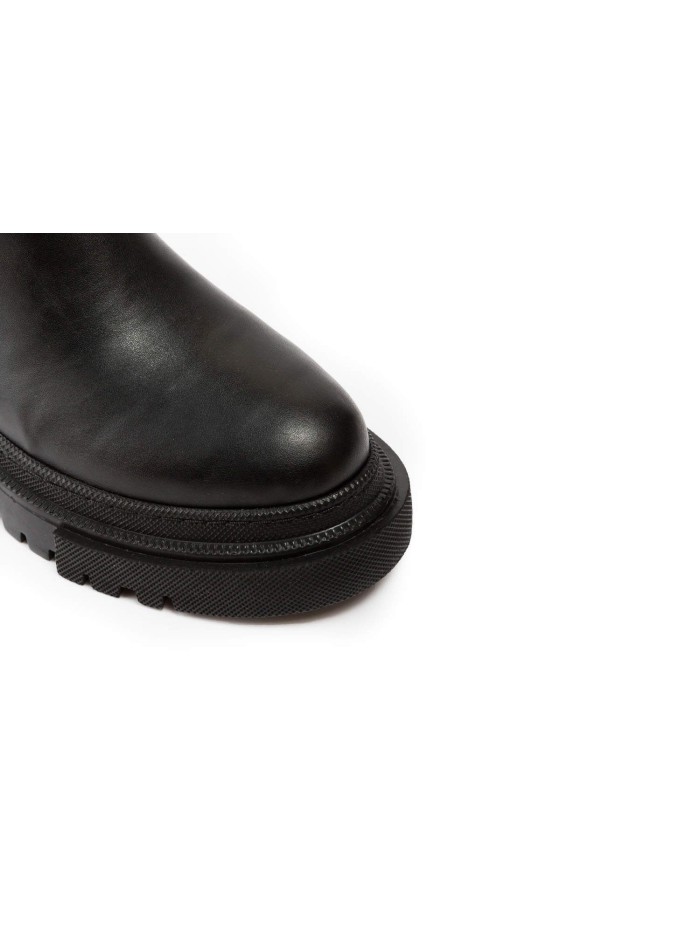 Black Boots