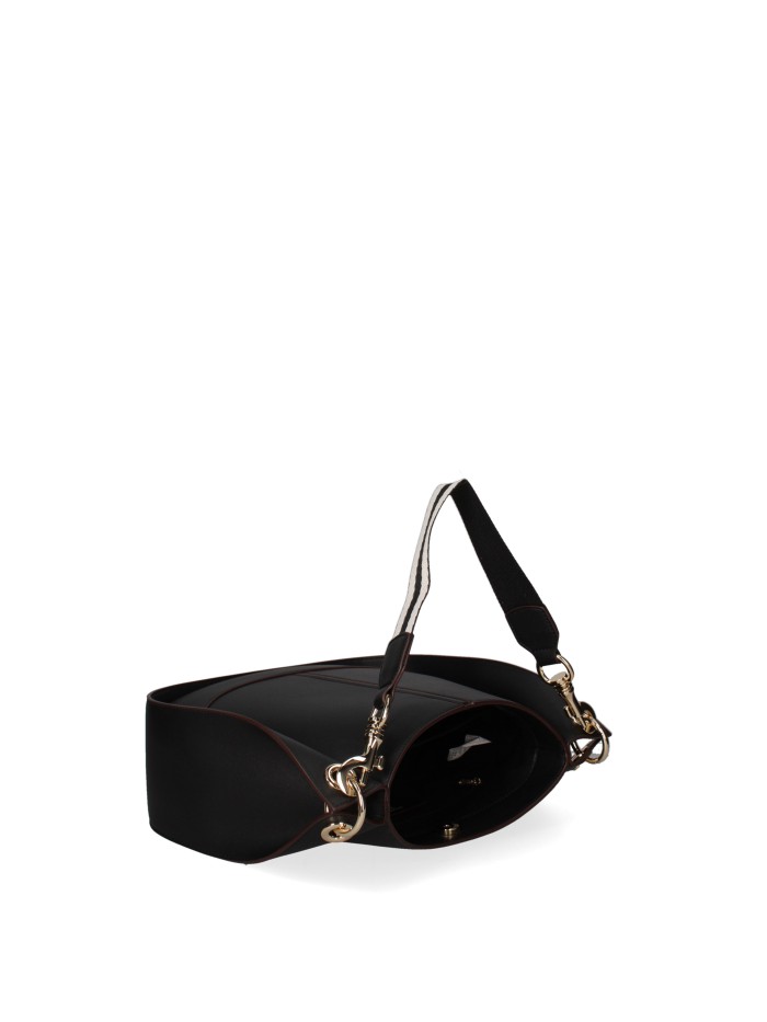 Black Shoulder Bags