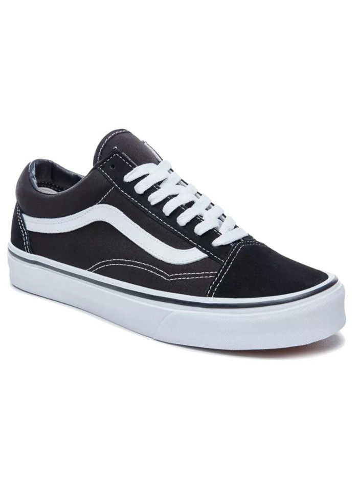 Black Sneakers