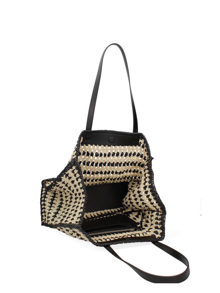 Black Shoulder Bags