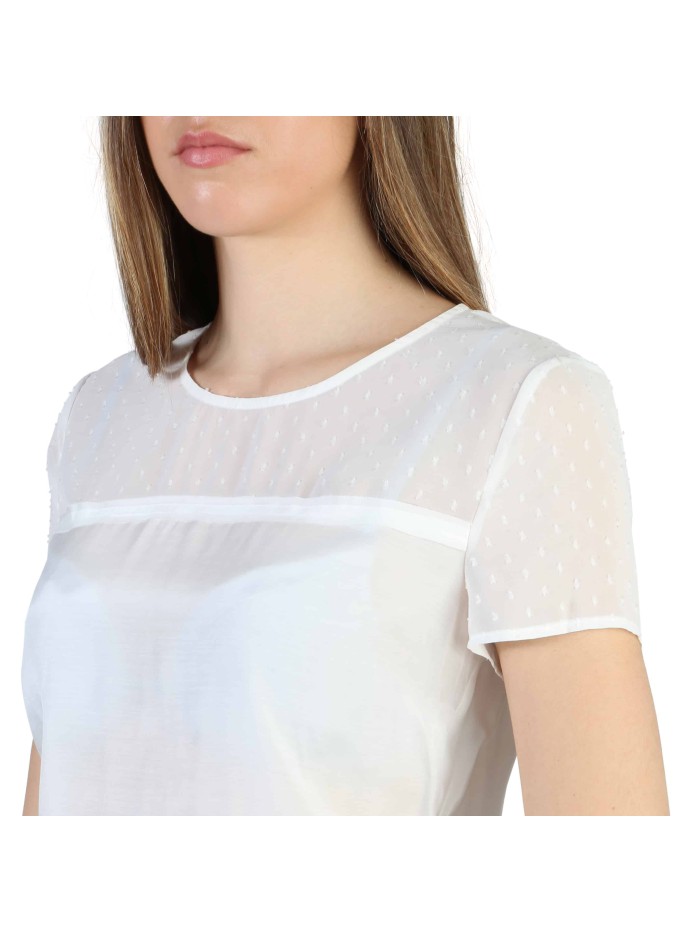 White T-shirts
