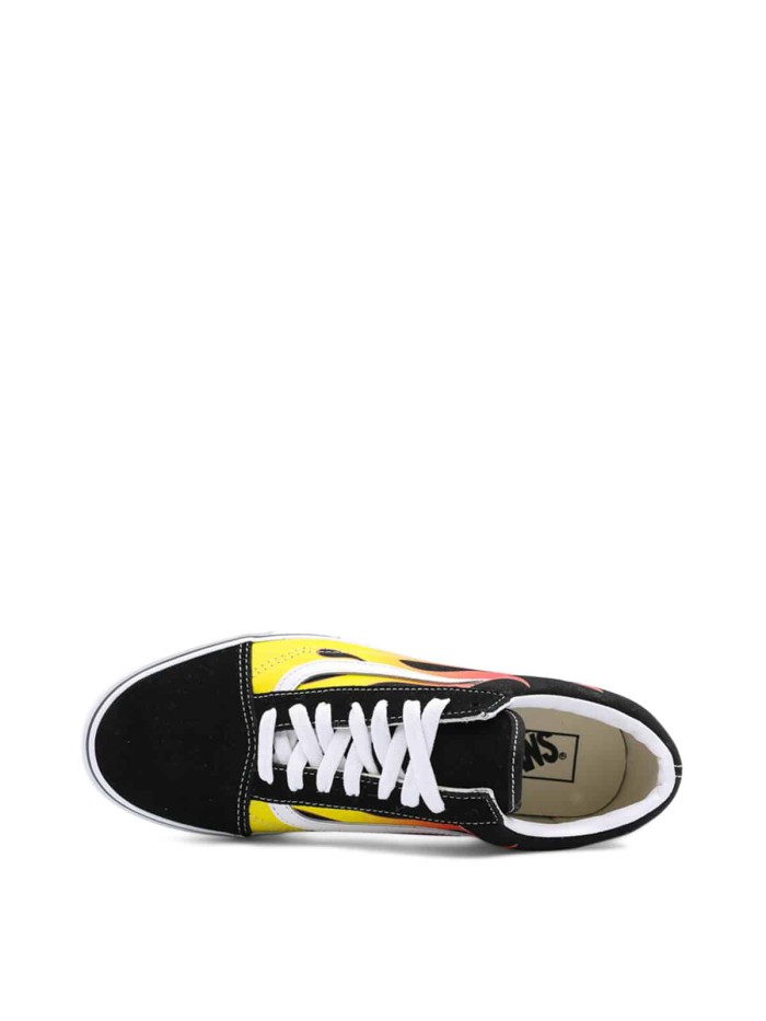 Black Sneakers