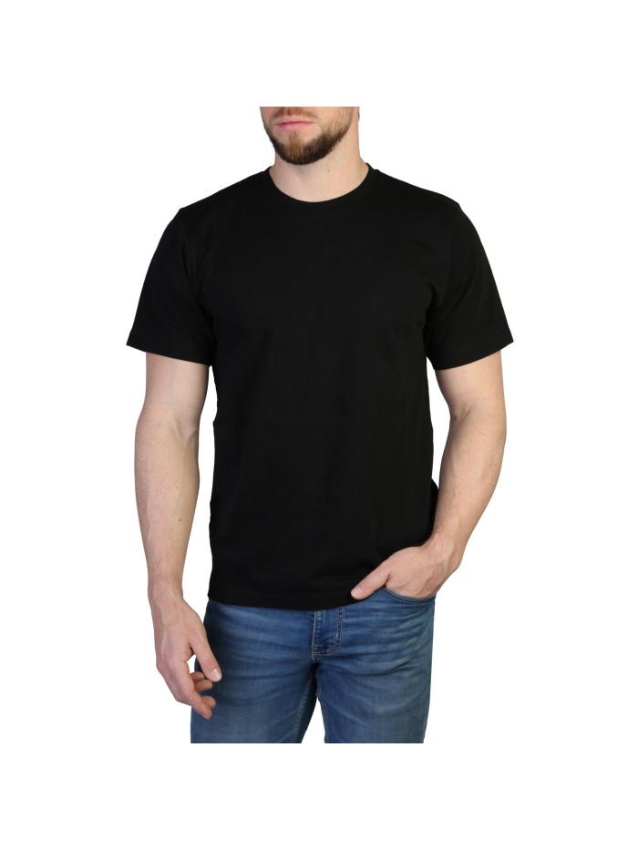 Black T-shirts