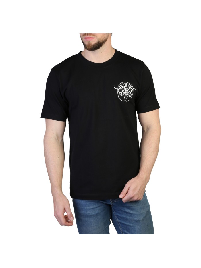 Black T-shirts