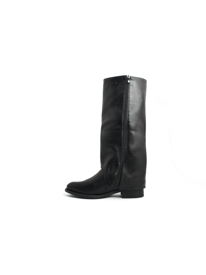 Black Boots