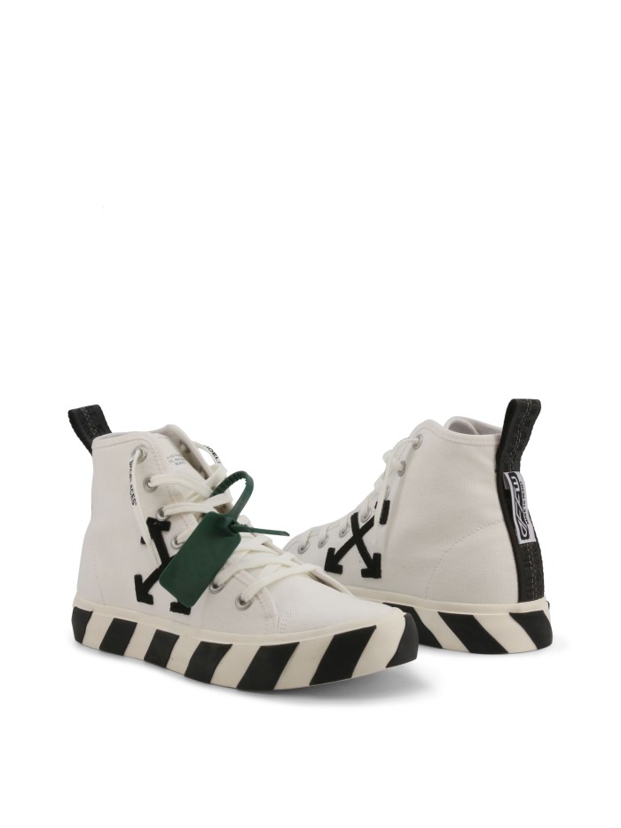 OMIA119C99FAB001-Sneakers