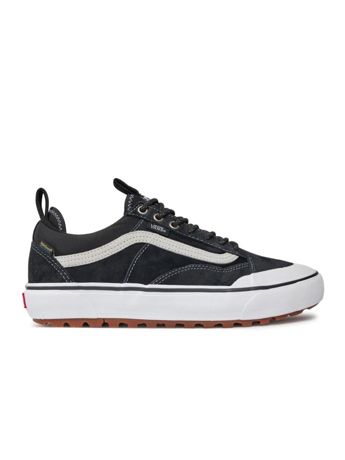Black Sneakers