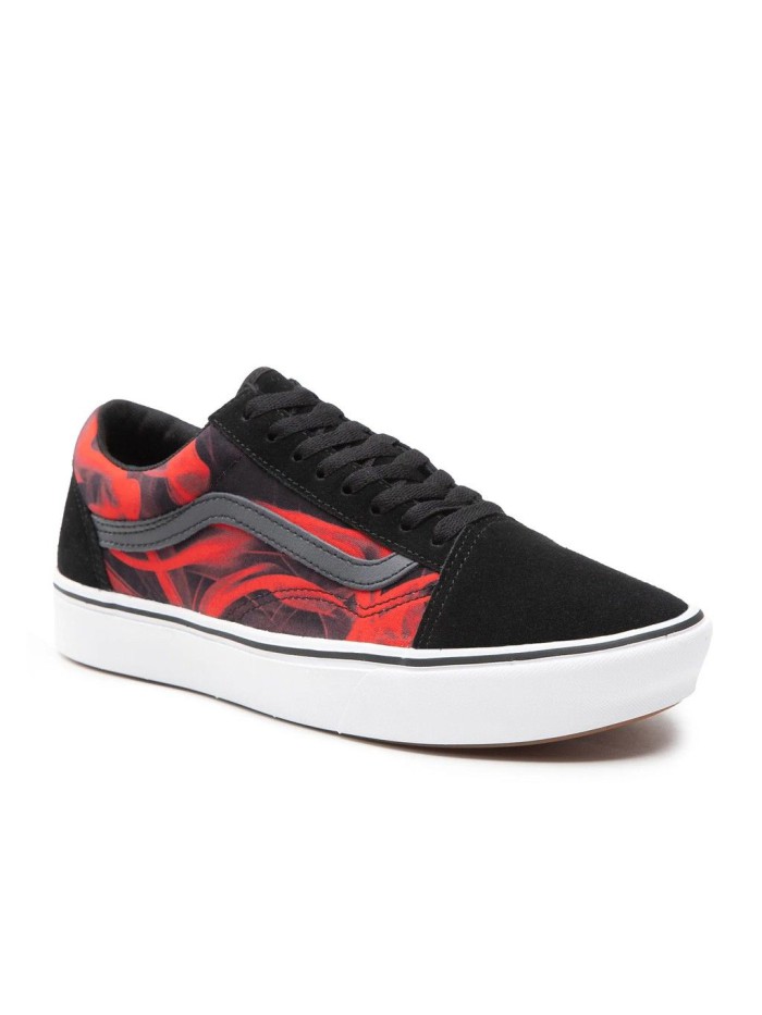 Black Sneakers