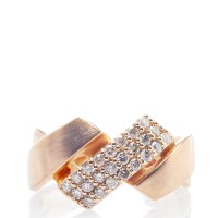 18k Gold Diamond Ring