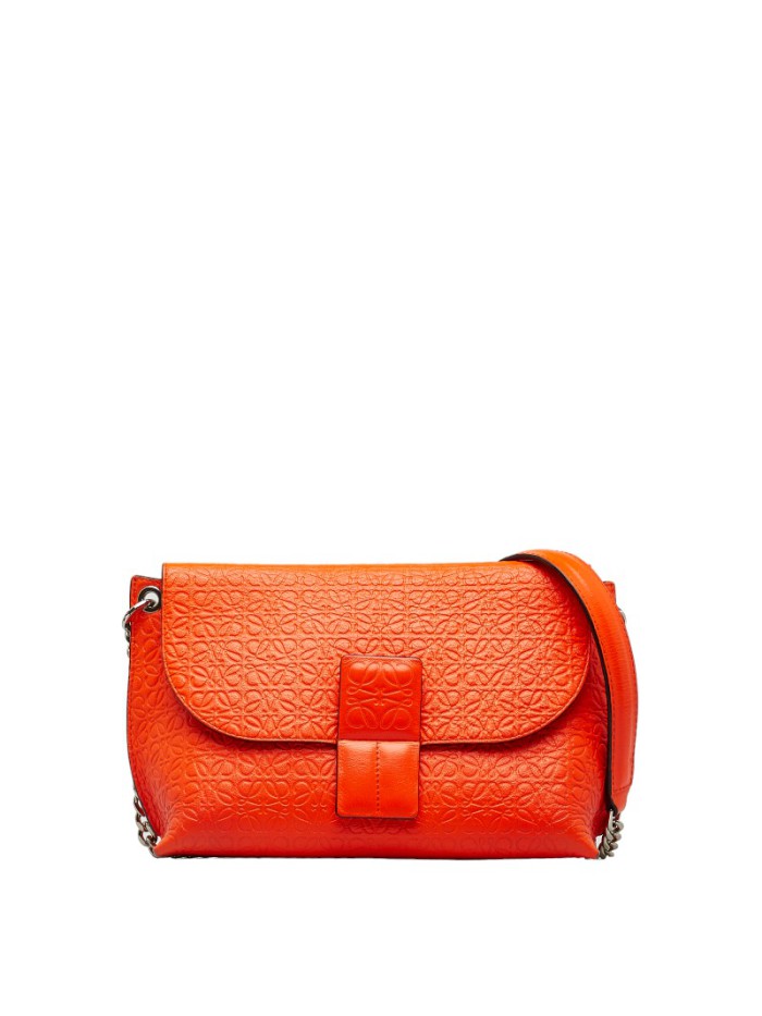 Anagram Embossed Leather Avenue Chain Bag