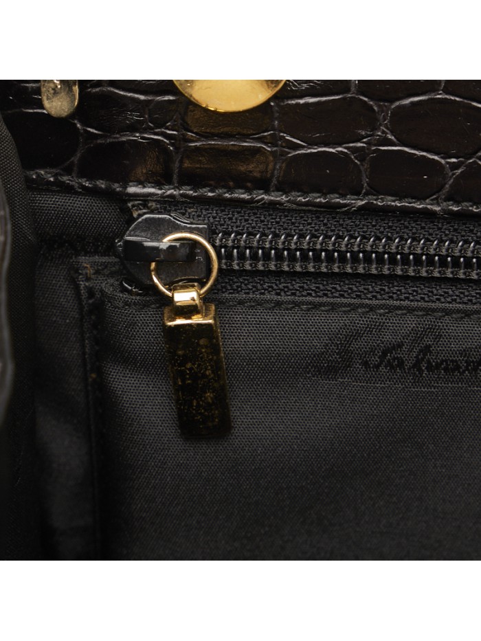 Leather Vara Bow Handbag 
