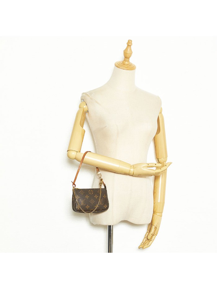 Monogram Mini Pochette Accessoires