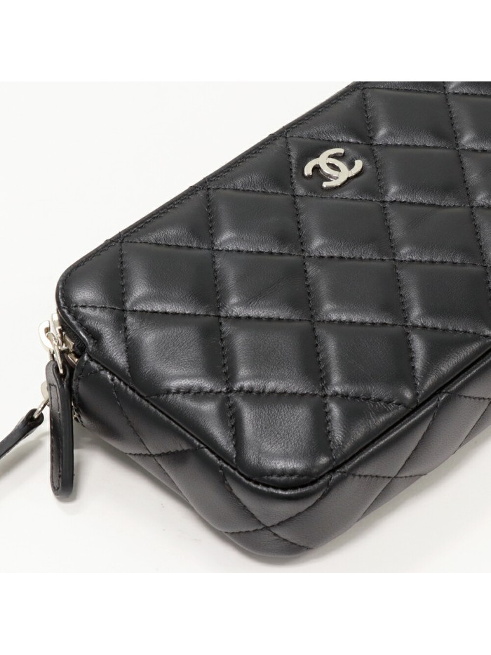 GG Marmont Small Clutch With Chain