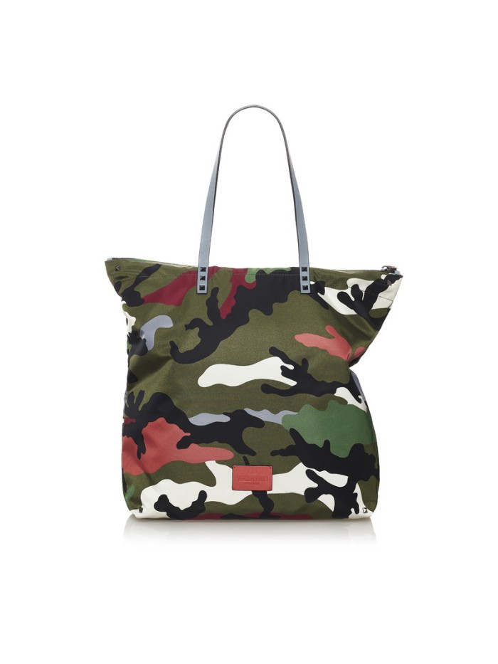 Camouflage Print Nylon Tote Bag