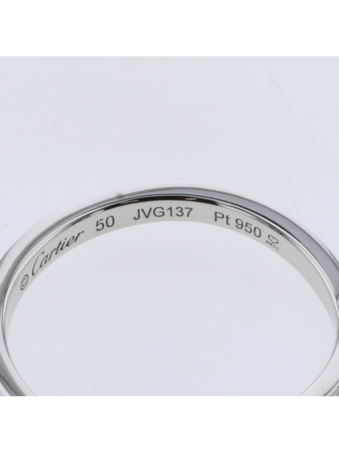 Platinum Ballerine Curved Diamond Ring