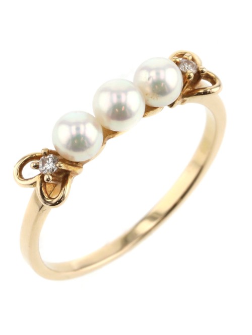 18k Gold 3P Pearl Ring