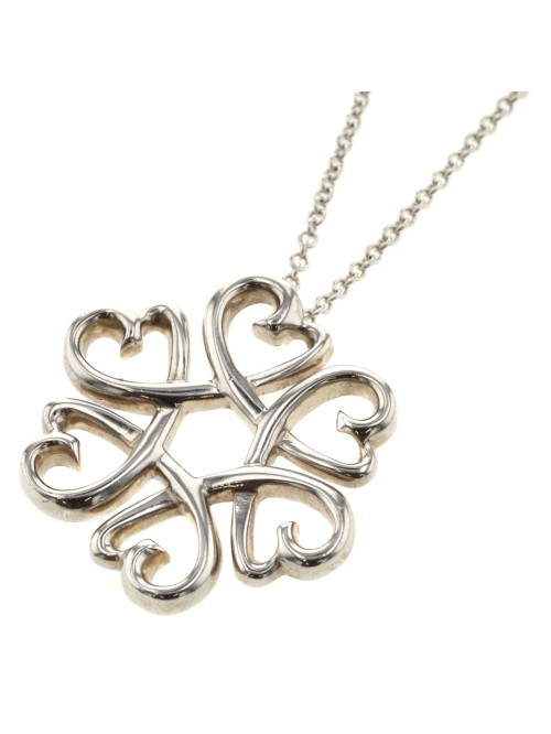 Loving Heart Flower Pendant Necklace