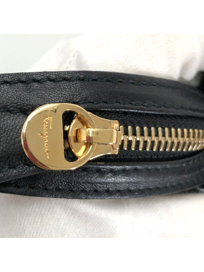 Quilted Leather Ginette Chain Bag
