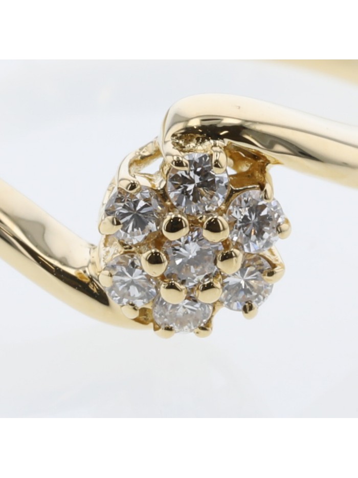 18k Gold Diamond Flower Ring