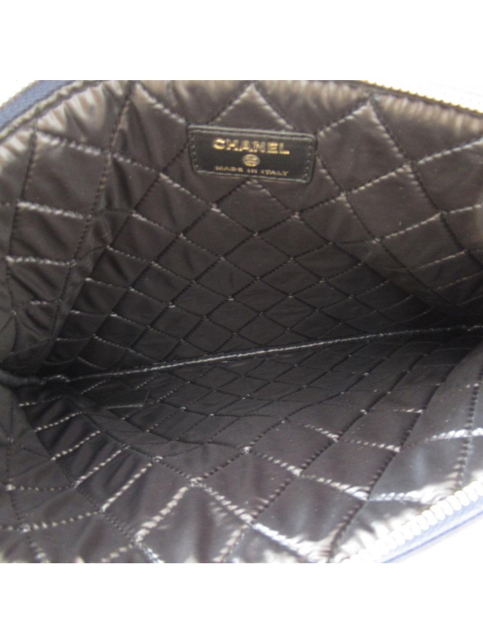 Matelasse Leather Clutch Bag