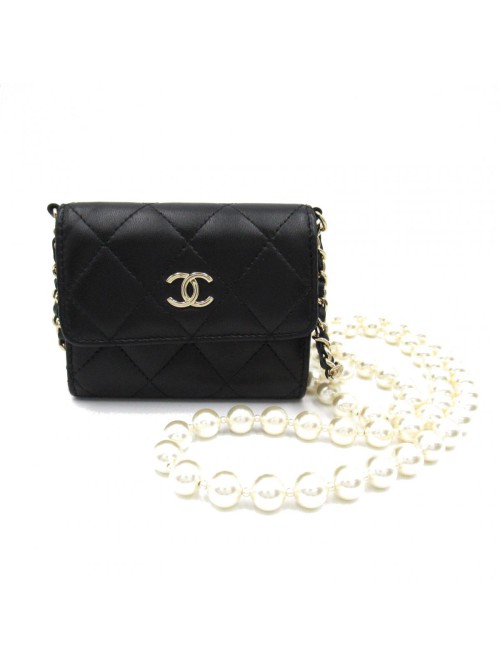 Mini Pearl Wallet on Chain