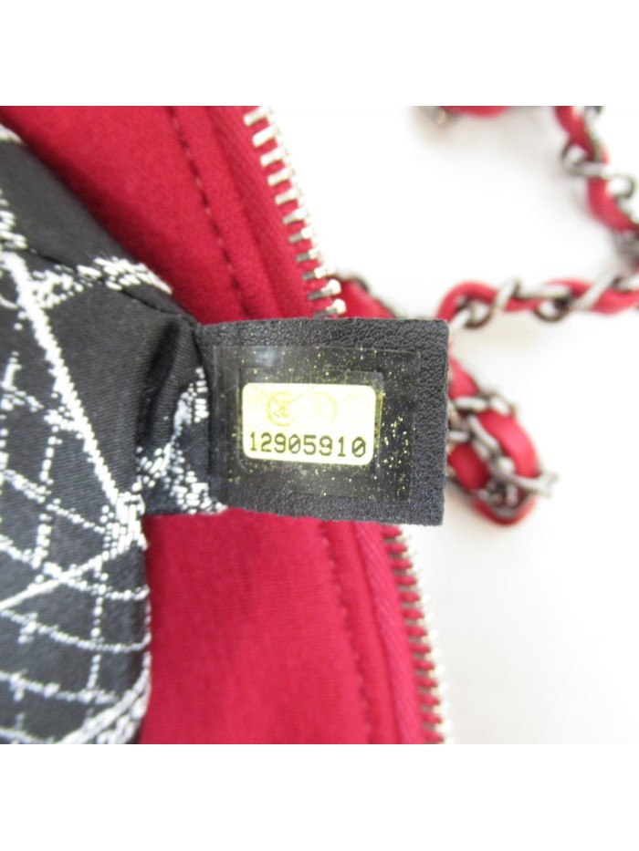 Matelasse Chain Shoulder Bag