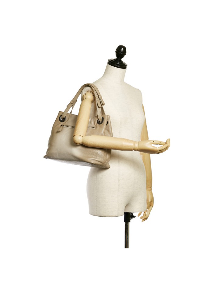 Intrecciato Detail Leather Shoulder Bag